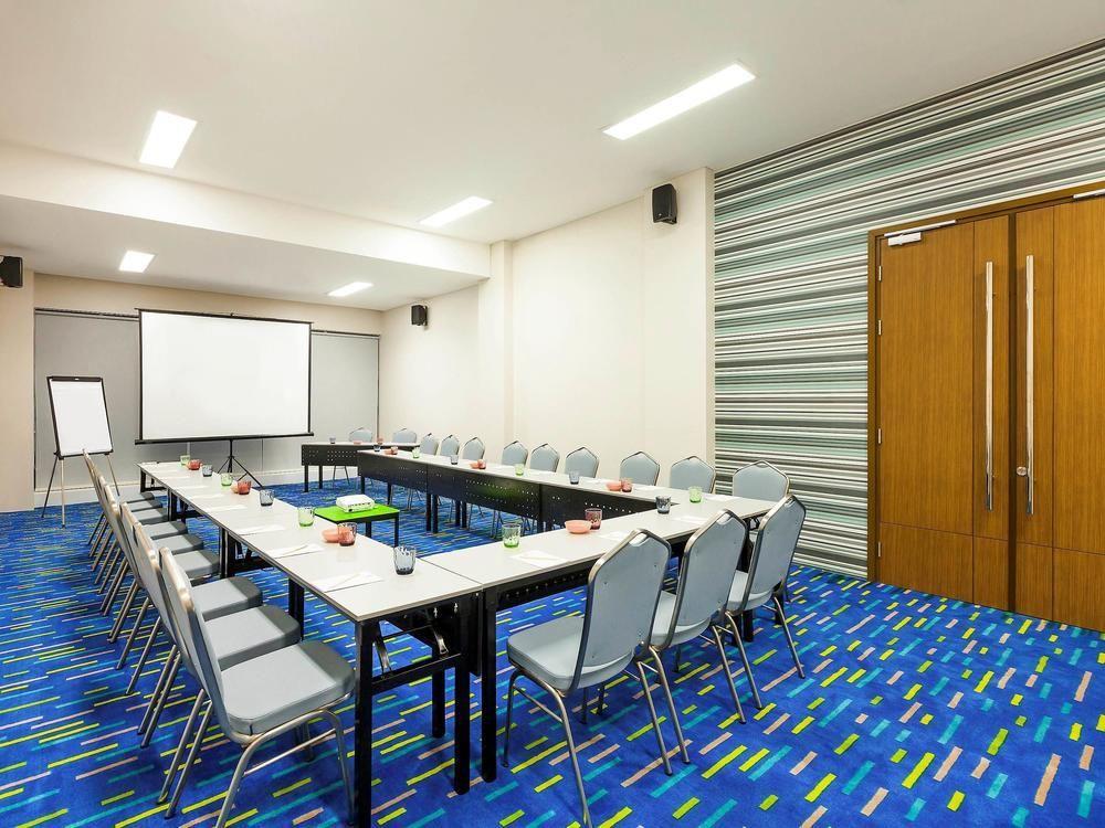 Deka Hotel Surabaya Hr Muhammad Eksteriør bilde